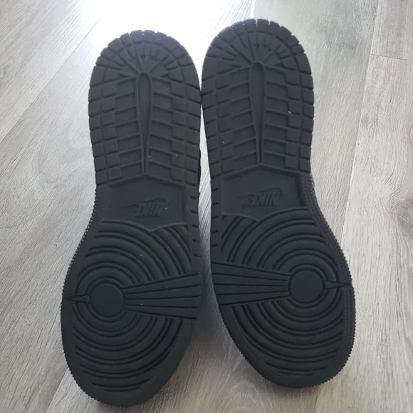 Nike Jordan 1 Mid Nylon Black Anthracite Size 5.5 NWOT - Picture 6 of 8